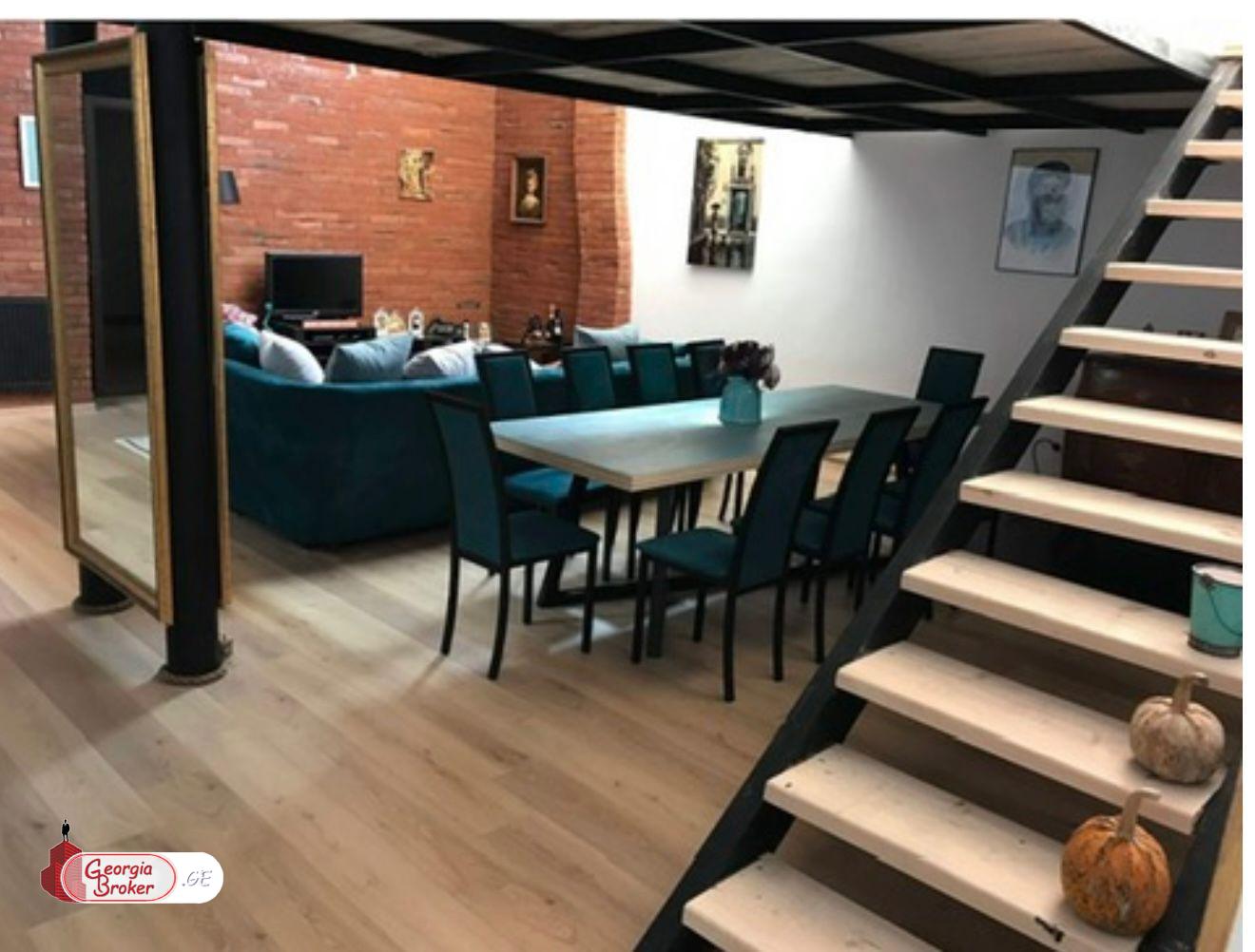 იყიდება ახალი გარემონტებული 5 ოთახიანი ბინა